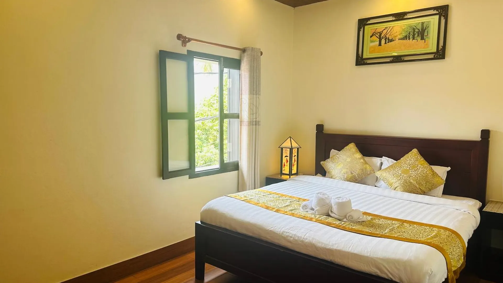Luang Prabang Villa Ban Pakham Hotel 3*, Luang Prabang