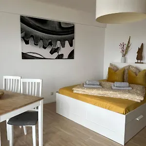 Cityapartment Im 33. Stock Augsburg