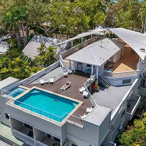 Sarayi Boutique 4* Palm Cove